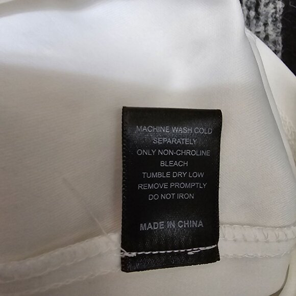 White Lace Sleeveless V-Neck Fit & Flare Dress Size 5 By Crystal Doll - Picture 6 of 12